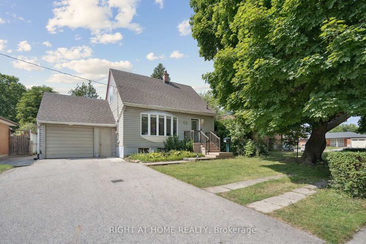 Property Photo:  2343 Mountainside Drive  ON L7P 1C1 
