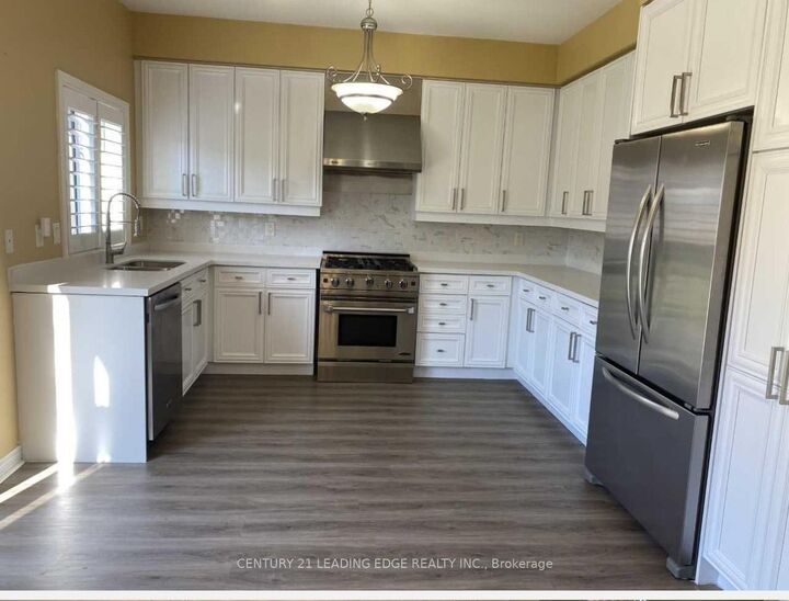 Property Photo:  552 Melville Avenue  ON L6A 2M3 