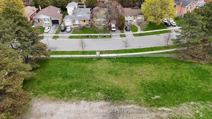 Property Photo:  0-1 Bradley Drive  ON L1N 4J3 