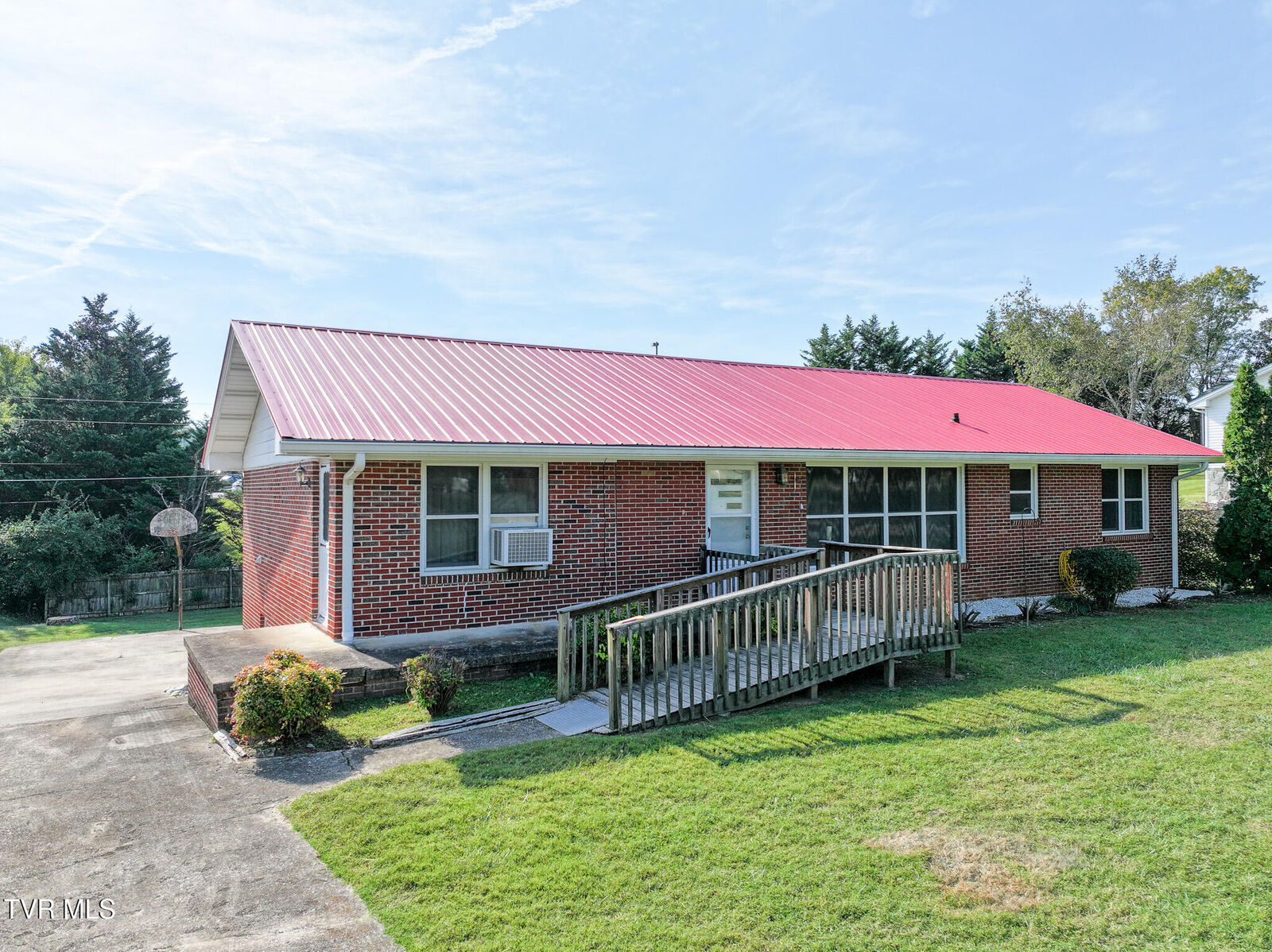 Property Photo:  109 Idletime Drive  TN 37743 