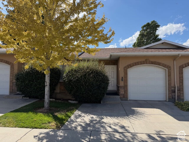 Property Photo:  9476 S Hidden Point Dr W  UT 84070 