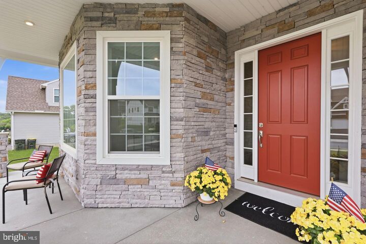 Property Photo:  113 Cameron Lane  PA 17543 
