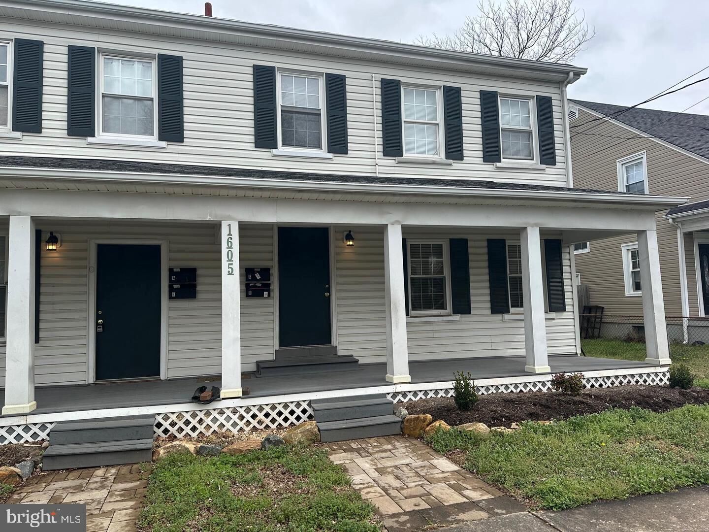Property Photo:  1605 Charles Street Apt C  VA 22401 
