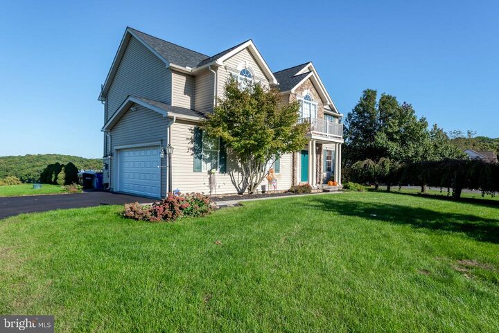 Property Photo: 5130 Blue Hill Road PA 17329