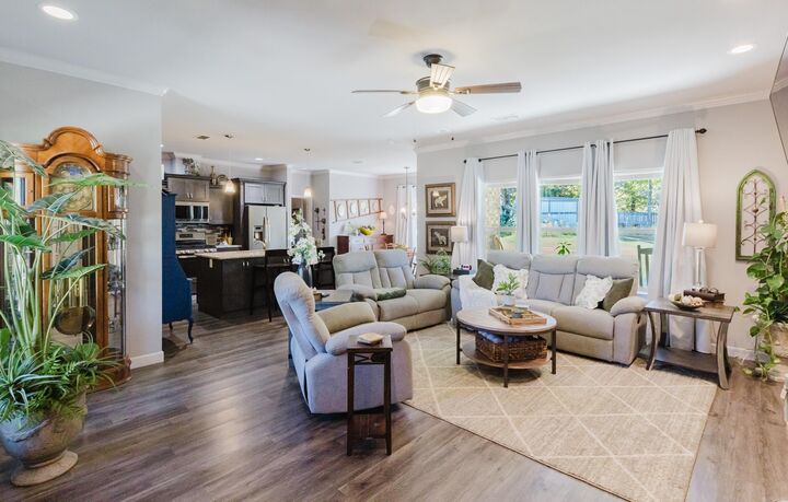 Property Photo:  861 Northgate Drive  AR 72015-8971 