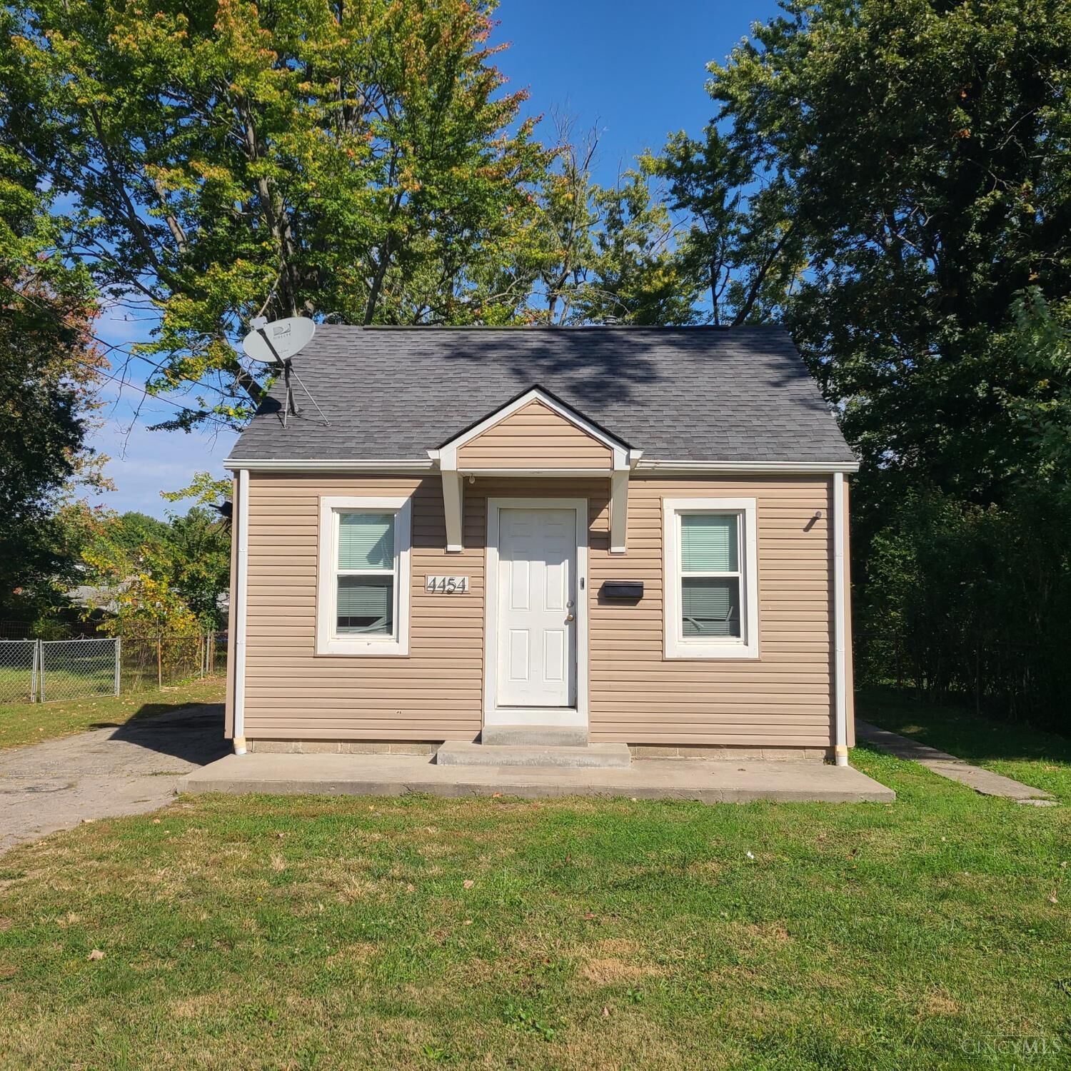 Property Photo:  4454 Ellman Avenue  OH 45242 