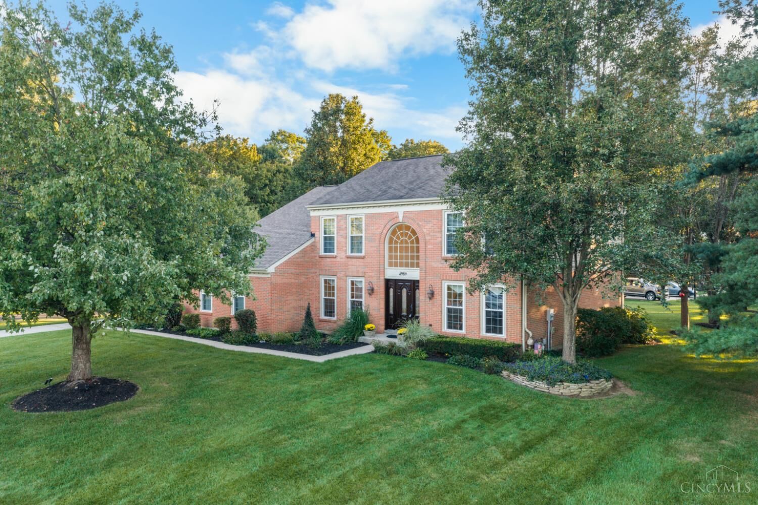 Property Photo:  4989 Mallet Hill Drive  OH 45244 
