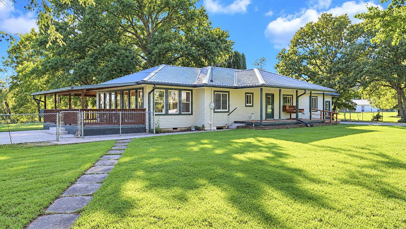 Property Photo: 35251 Smith Chapel Road OH 43138
