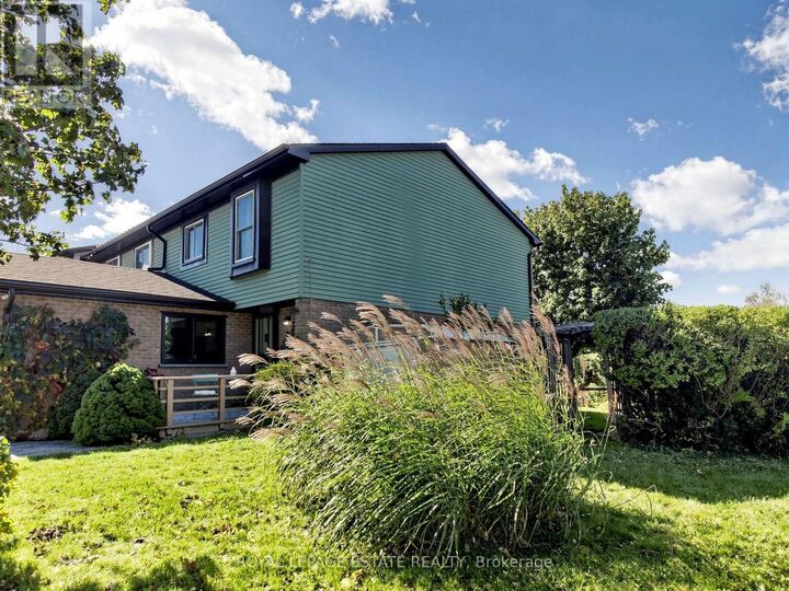 Property Photo:  38 Burbank Crescent  ON L9W 3S9 