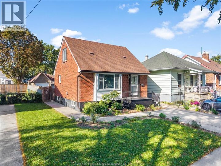 Property Photo:  1425 Westcott  ON N8V 4C3 