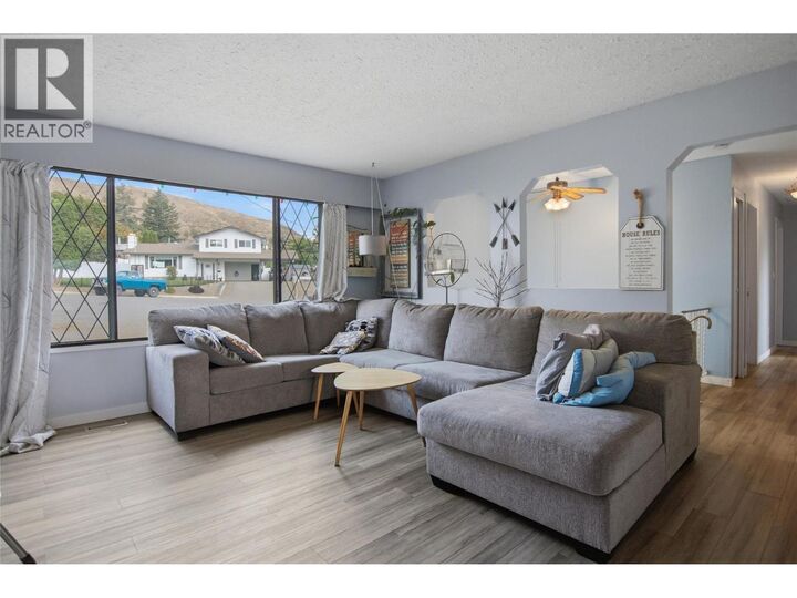 Property Photo:  815 Kambia Crescent  BC V2B 7M8 