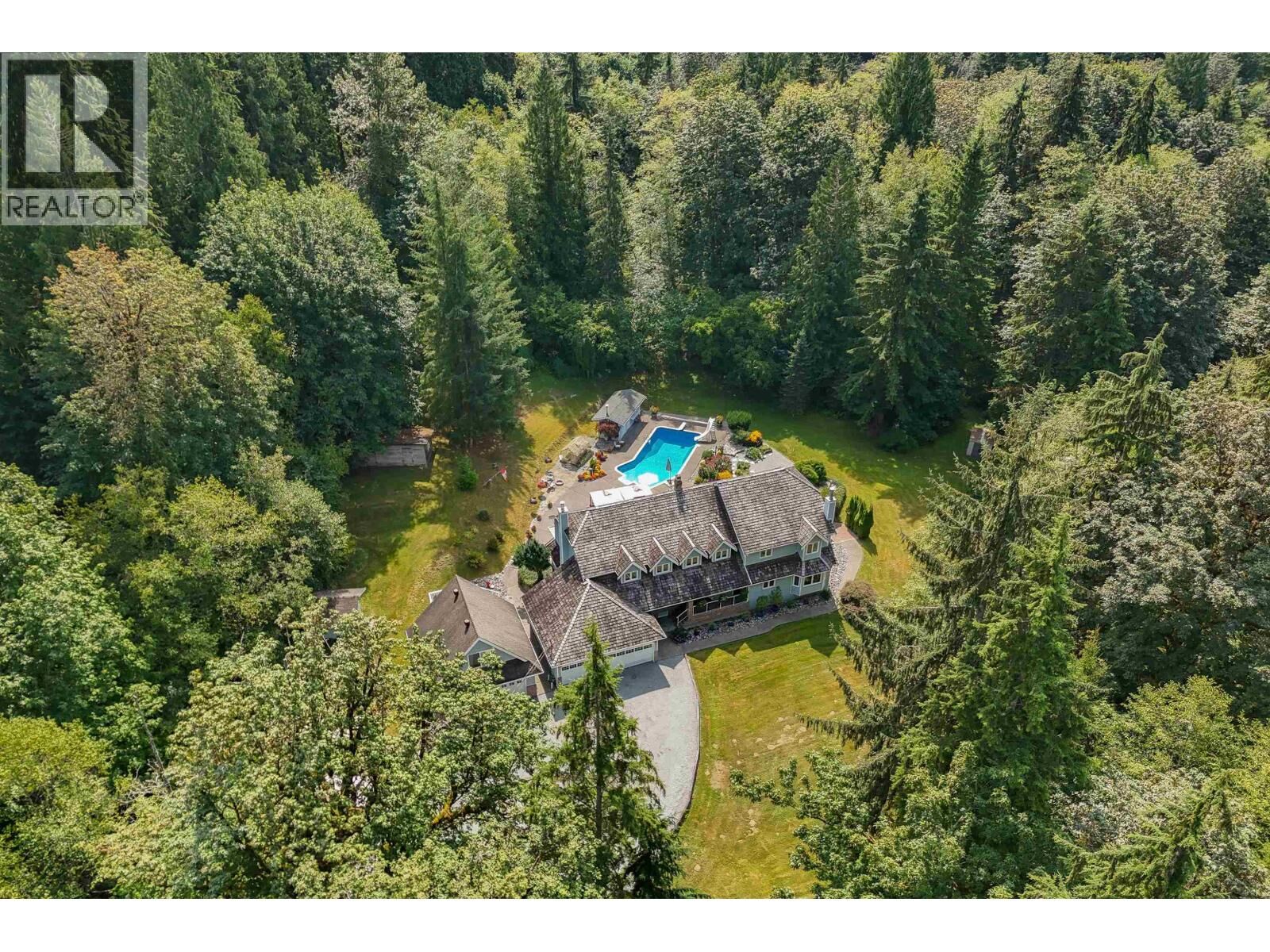 Property Photo:  26070 116 Avenue  BC V4R 1Z6 