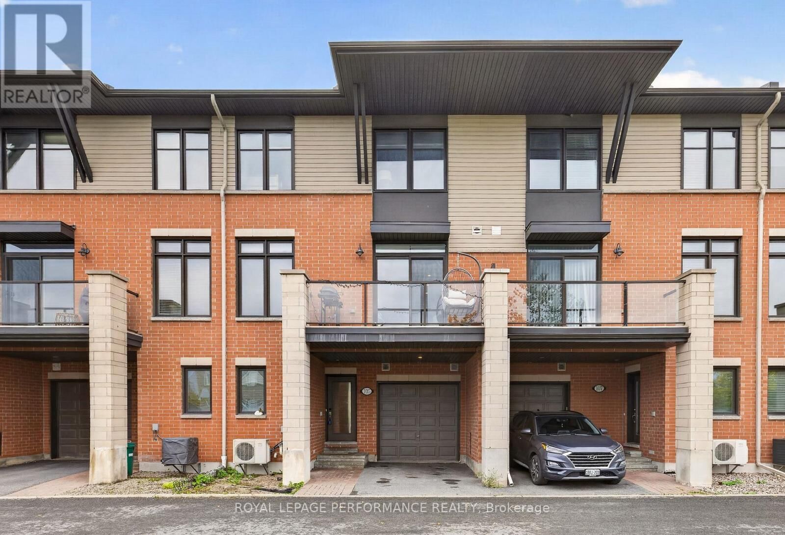 Property Photo:  105 Chaperal Private  ON K4A 0Y2 