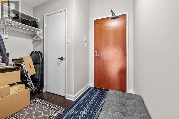 Property Photo:  310 Centrum Boulevard 309  ON K1E 0A3 