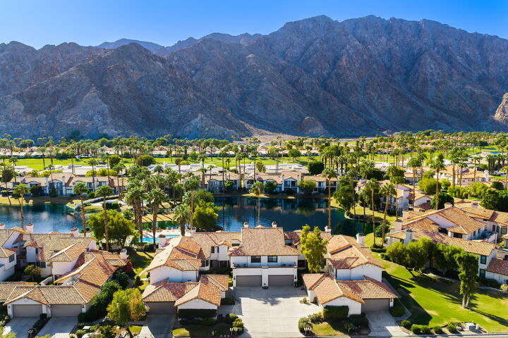 Property Photo:  55057 Tanglewood  CA 92253 