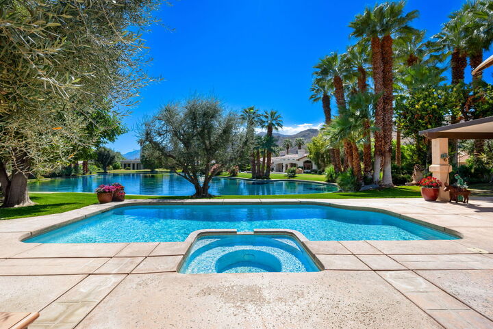 Property Photo:  71205 N Thunderbird Terrace  CA 92270 