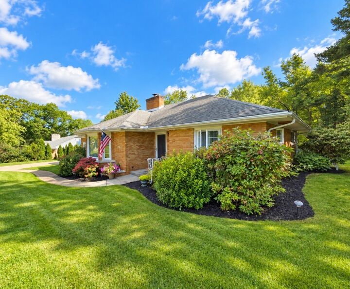 Property Photo:  4621 Highview Boulevard  PA 16509 