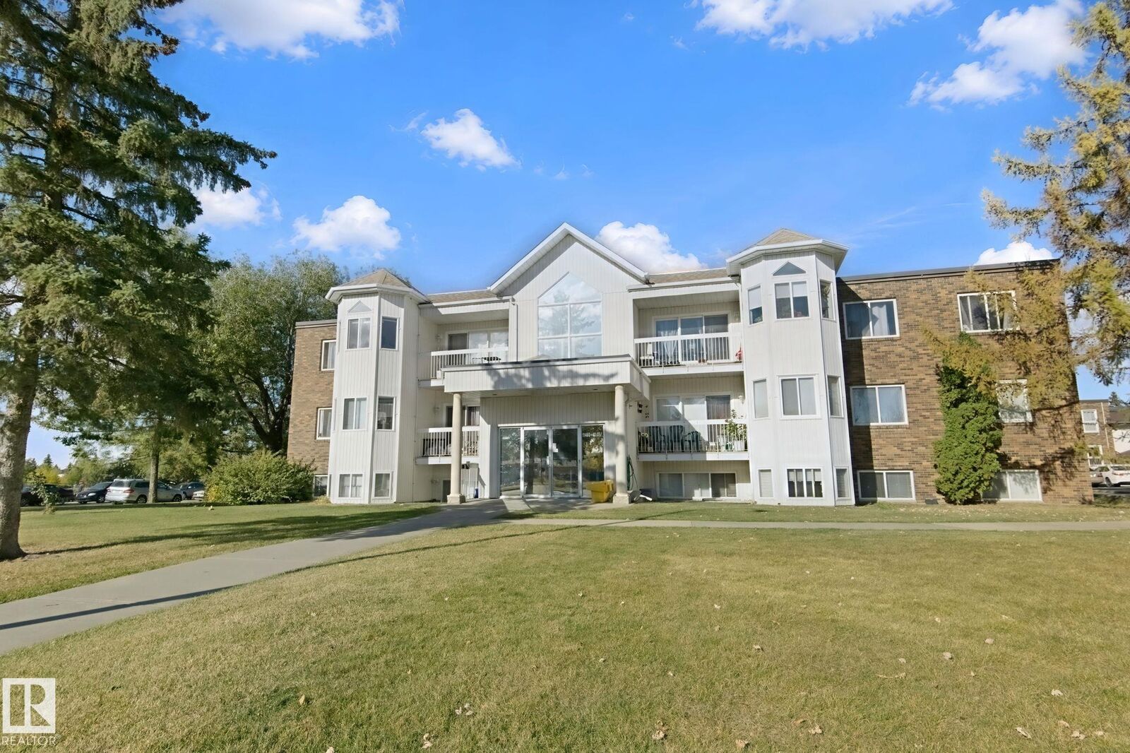 Property Photo:  11460 40 Avenue NW 306  AB T6J 0R5 