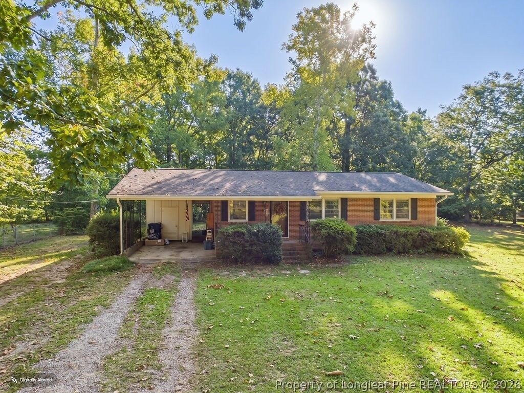 Property Photo: 3117 Kendale Drive NC 27330