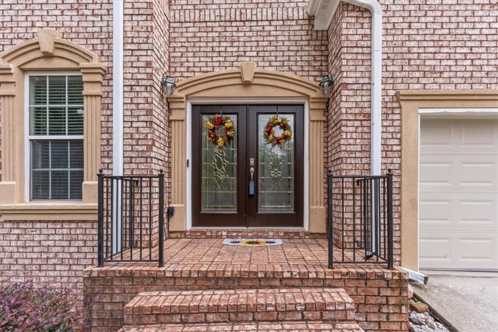 Property Photo: 3113 Brians Creek Drive SE GA 30013