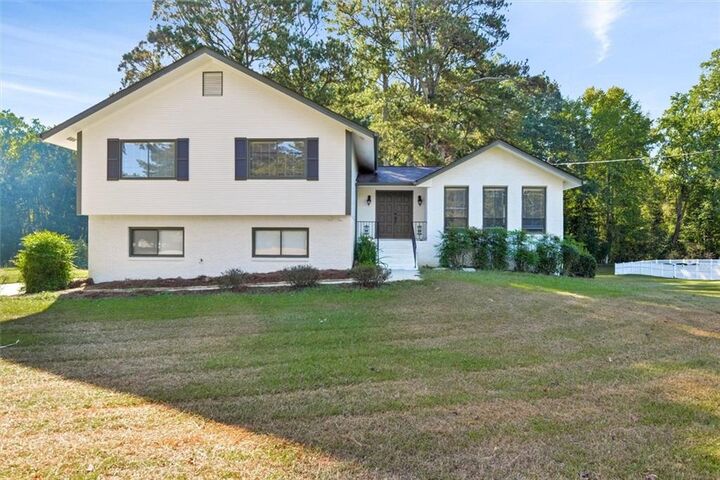 Property Photo:  150 Thornton Drive  GA 30214 