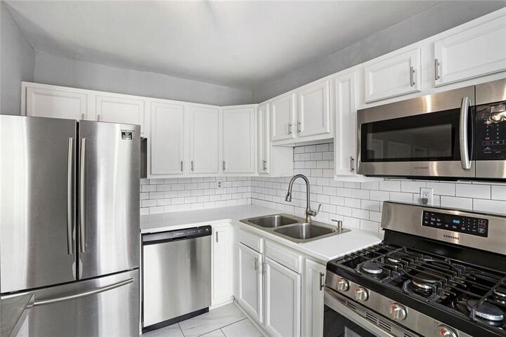 Property Photo:  3650 Croft Place NW  GA 30331 