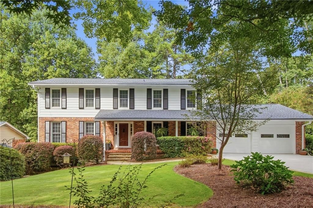 Property Photo:  4301 Huntington Circle  GA 30338 
