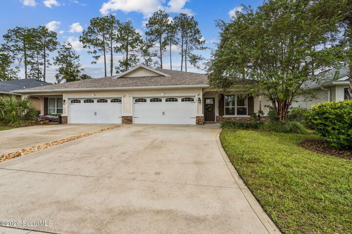 Property Photo: 627 Eagle Boulevard GA 31548