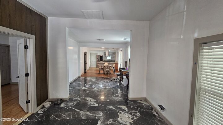 Property Photo: 912 Amherst Street GA 31520