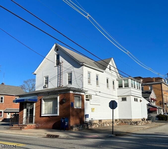 Property Photo: 636 Ringwood Ave NJ 07465