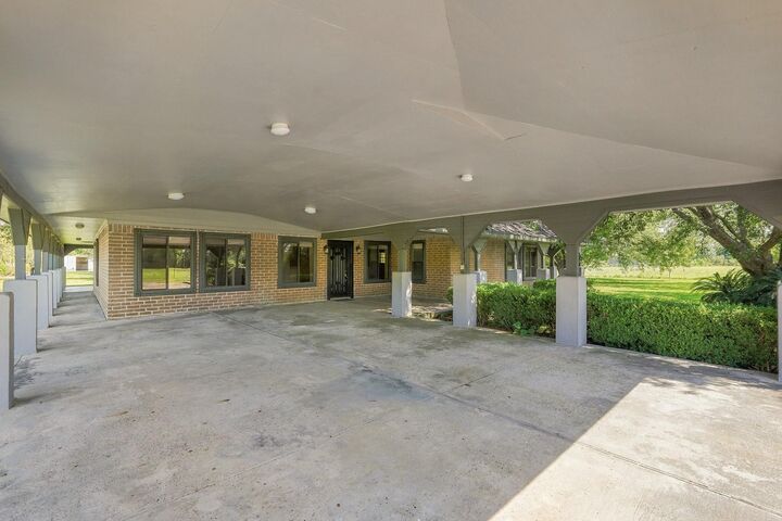 Property Photo:  20602 Peters Road  TX 77532 