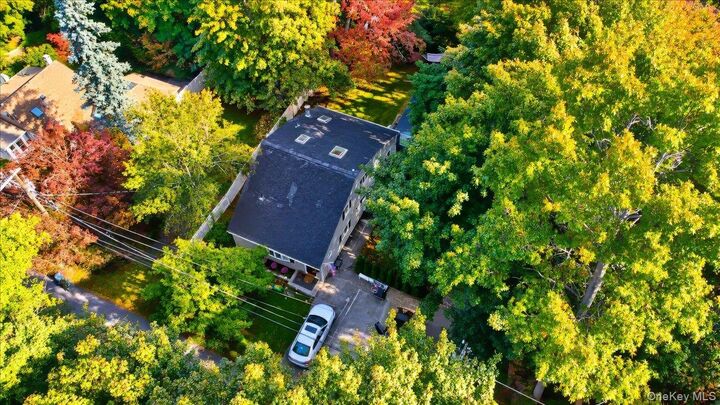 Property Photo:  17 Lakelands Avenue  NY 10925 