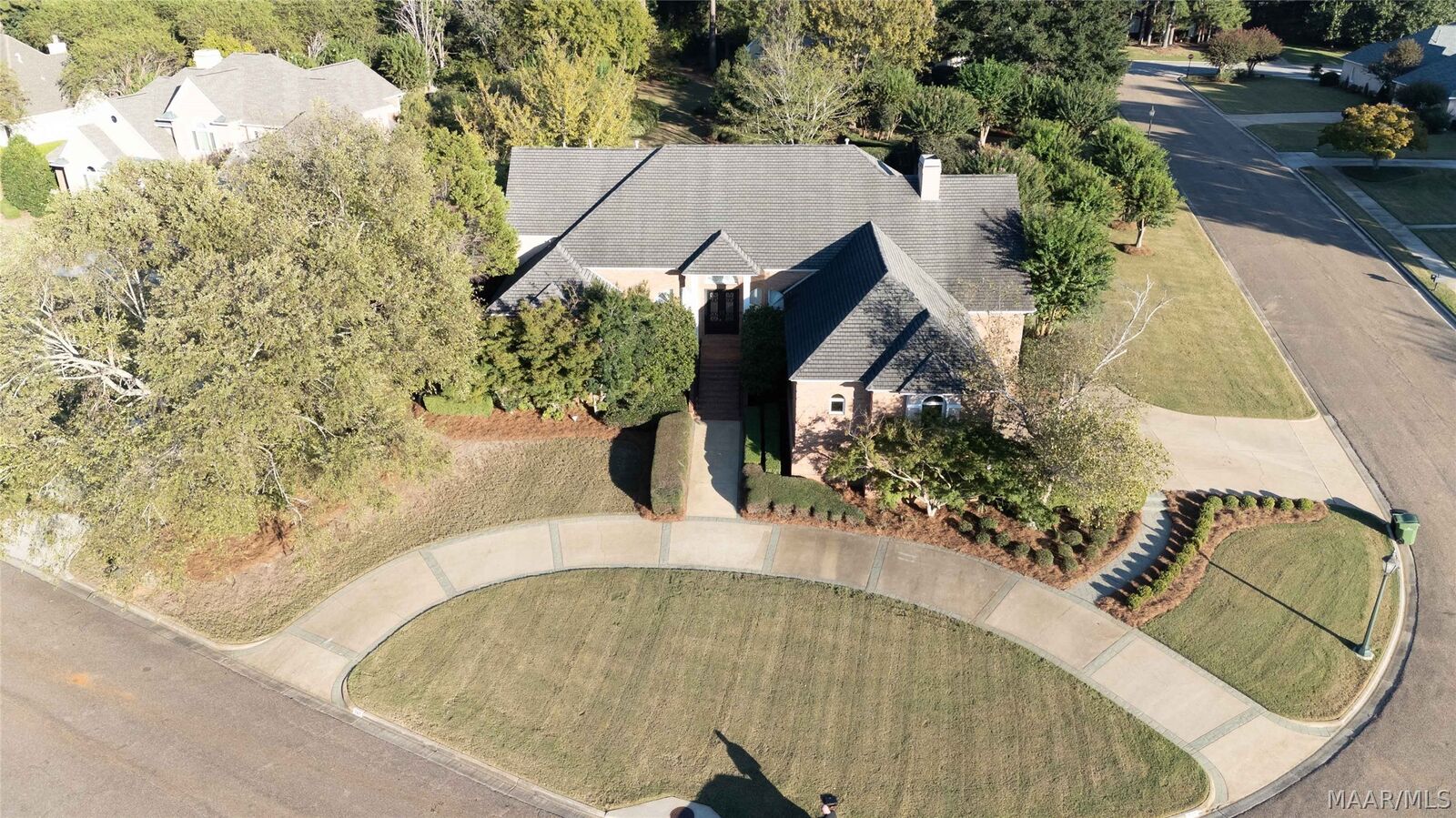 Property Photo: 7167 Wyngrove Drive AL 36117