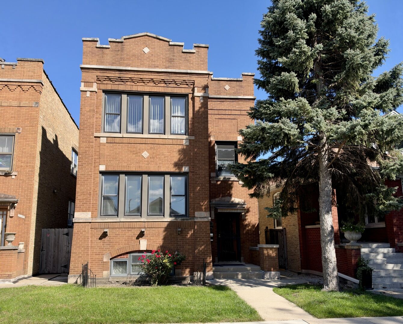 Property Photo:  4683 N Kasson Avenue  IL 60630 