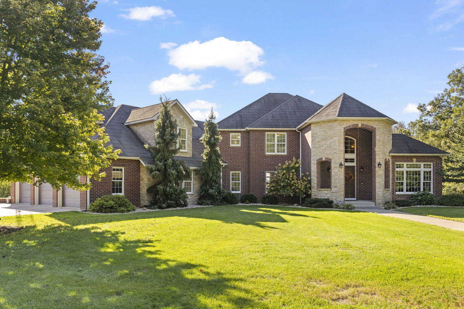 Property Photo: 1349 Sleepy Hollow Road IL 61310