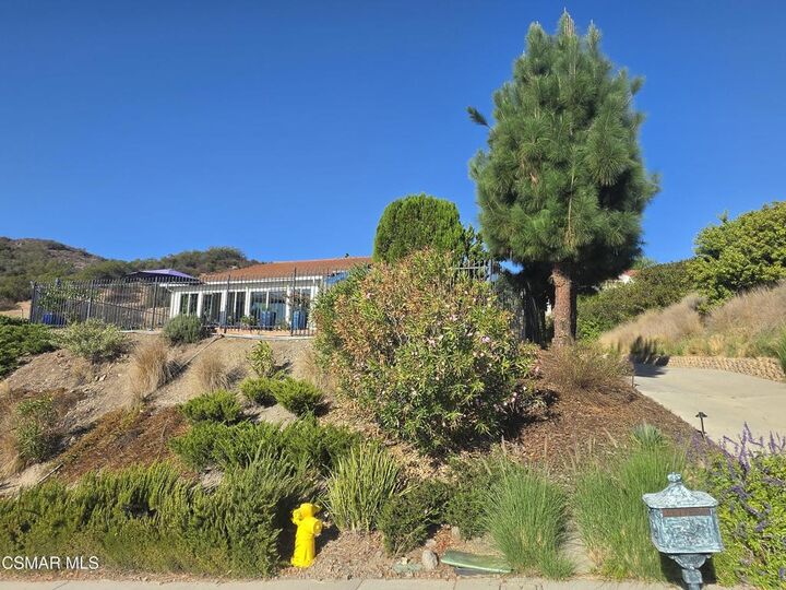 Property Photo: 32458 Saddle Mountain Drive CA 91361
