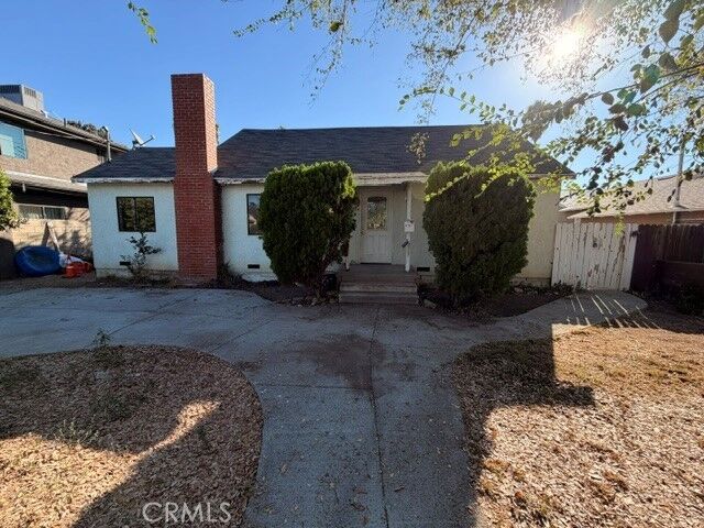 Property Photo:  6718 Varna Avenue  CA 91401 