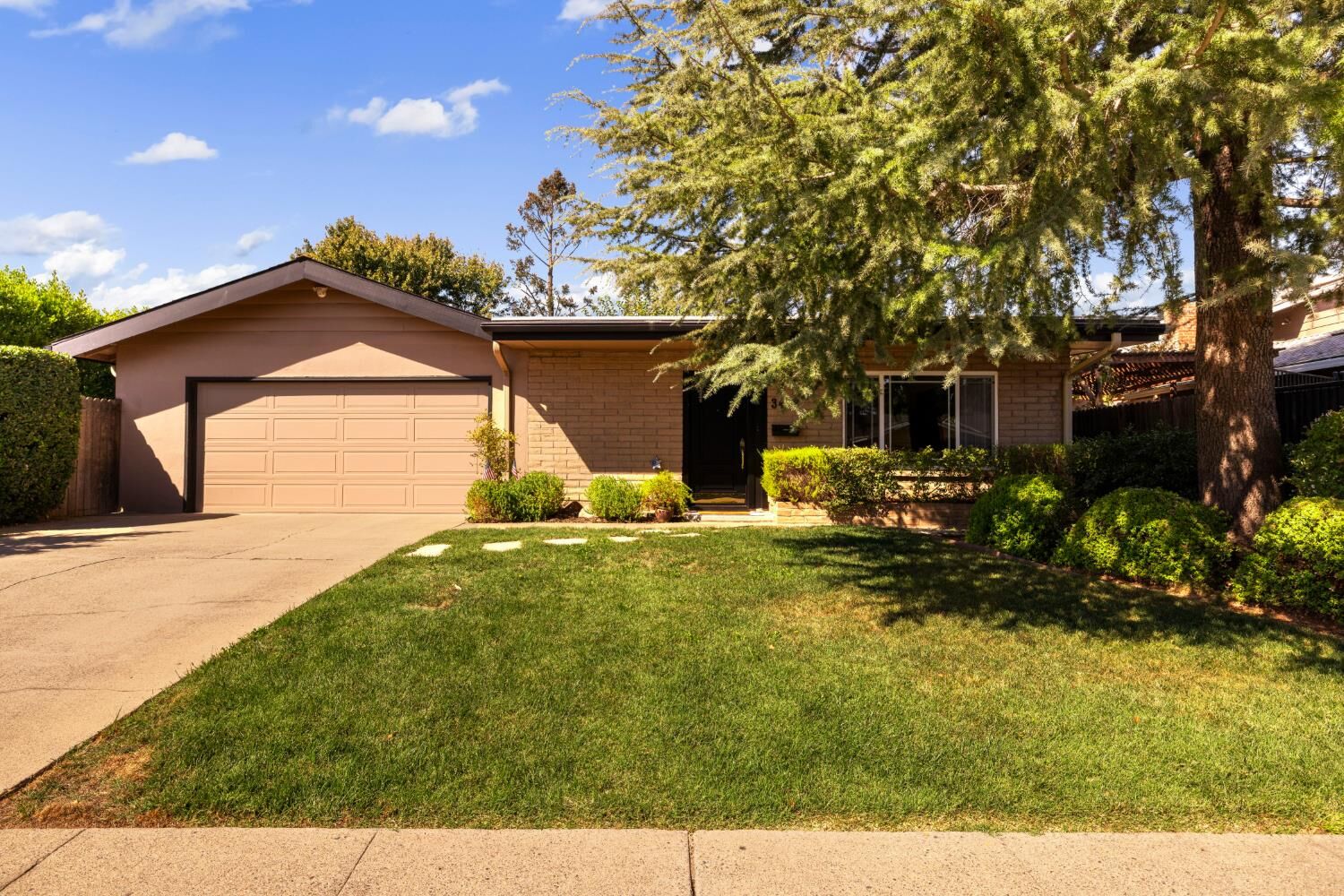 Property Photo:  3436 S Port Drive  CA 95826 