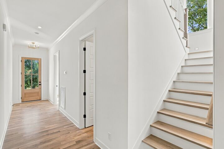 Property Photo: 1721A Marsden Ave TN 37216