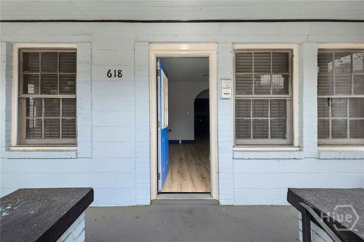 Property Photo:  618 Magazine Avenue  GA 31415 