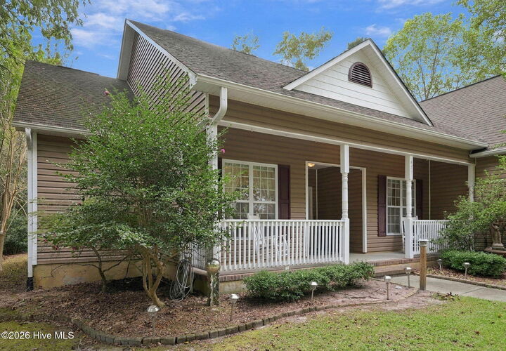 Property Photo:  421 Riverside Lane  NC 28582 