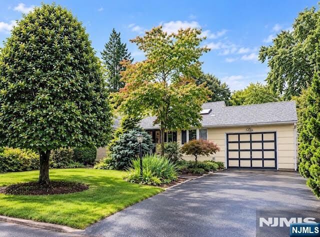Property Photo:  335 Lambert Avenue  NJ 07647 