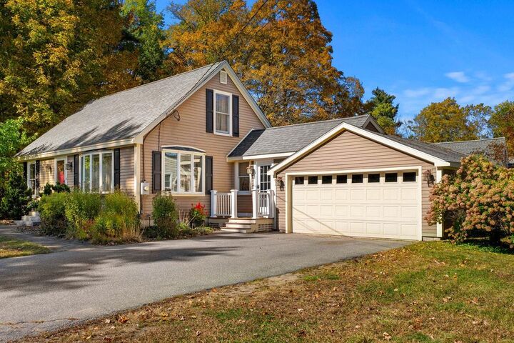 Property Photo: 8 New Road NH 03045