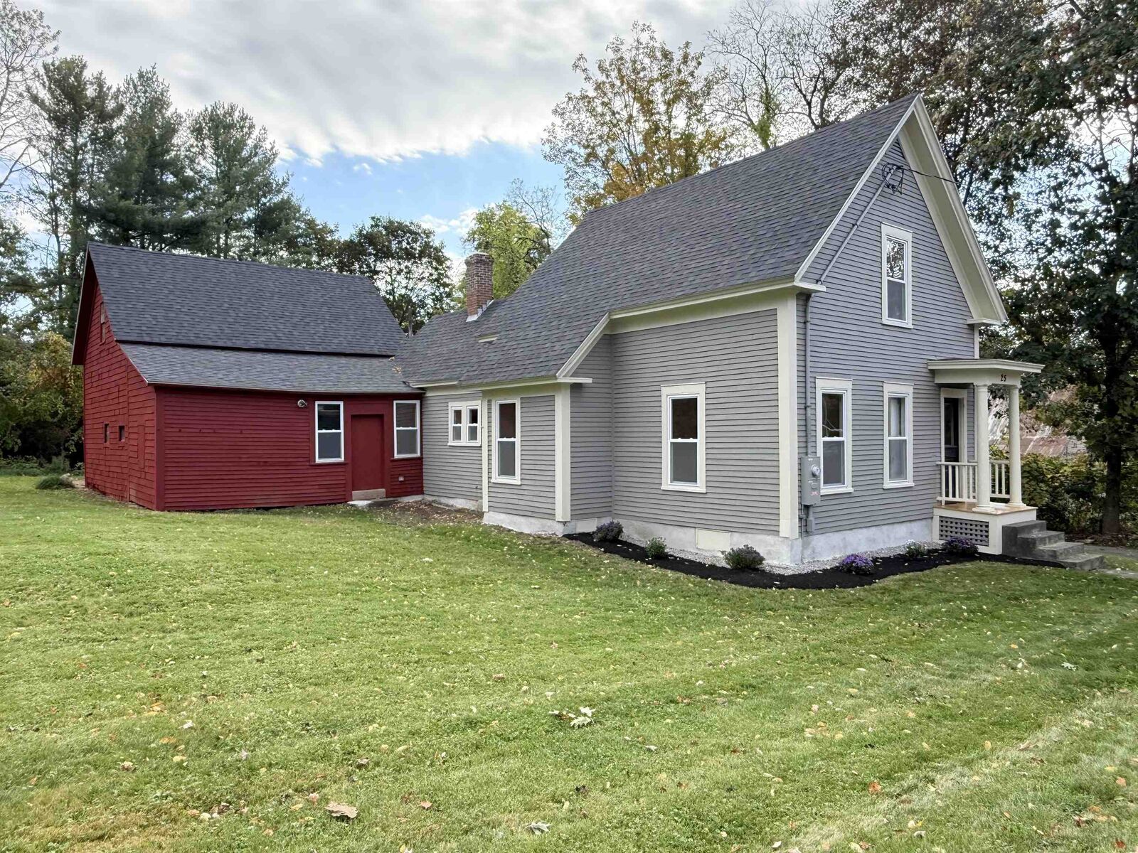 Property Photo:  25 Winter Street  NH 03773 