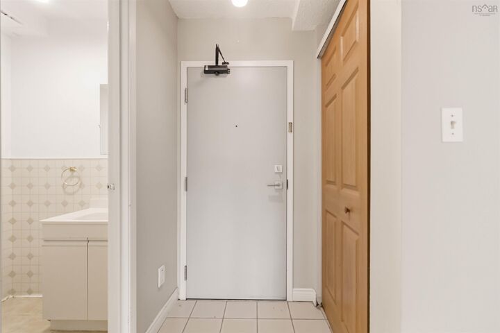 Property Photo:  303 15 Knightsridge Drive  NS B3M 3S9 