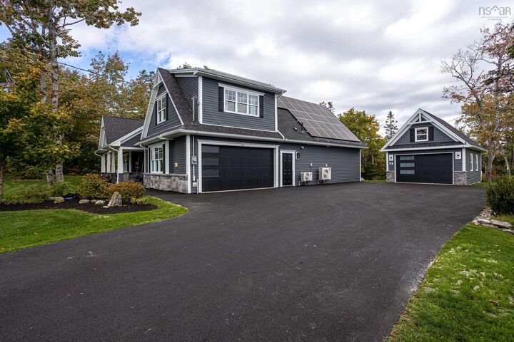 Property Photo:  40 Duckcove Court  NS B3Z 0R3 