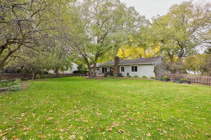 Property Photo: 1701 James Place MN 55337