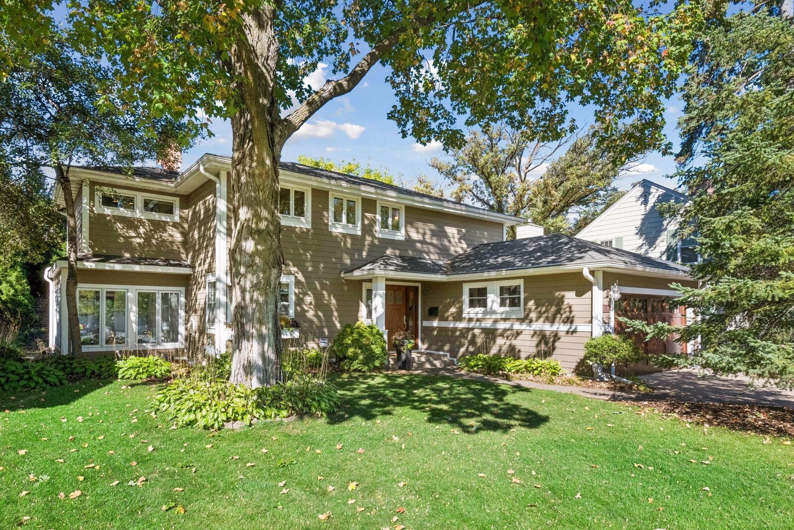 Property Photo: 4824 Maple Road MN 55424