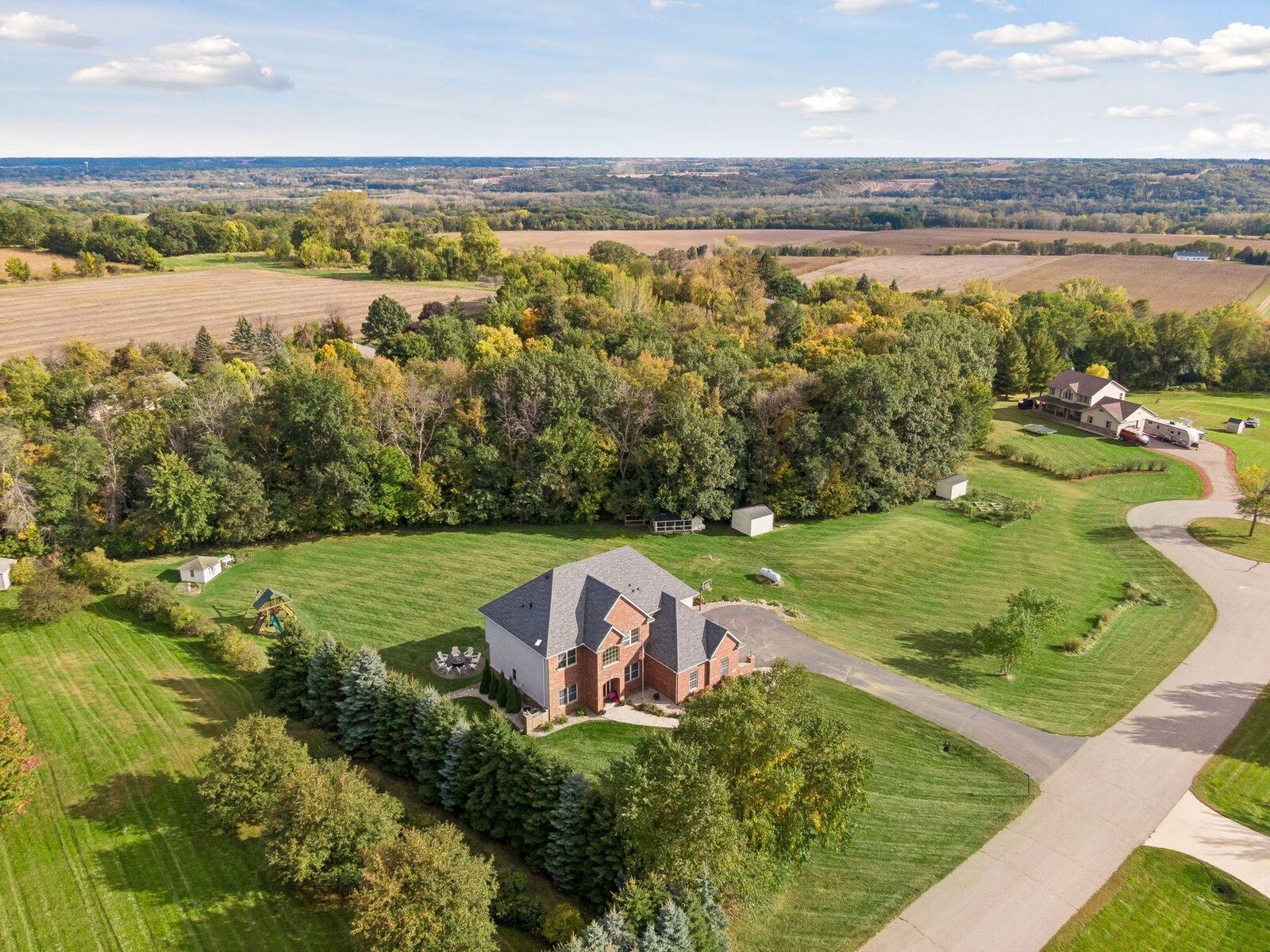 Property Photo: 28245 Grandview Drive MN 56011