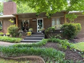 Property Photo:  1605 Brentwood Drive  AR 72601 